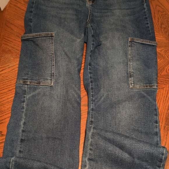 Judy Blue Cargo Straight Jeans Size 11/30 - Picture 2 of 5